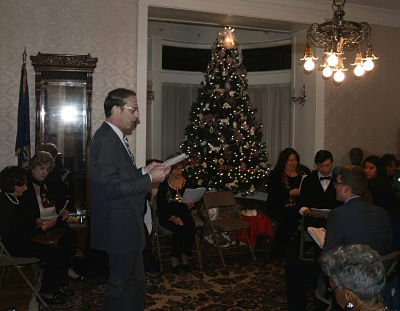 photo of ed petrus at mistletoe magic