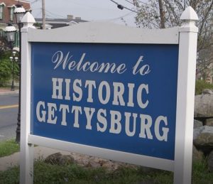 welcome to historic gettysburg sign