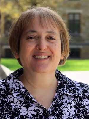 Photo of presenter Dr Shannon Smithey.